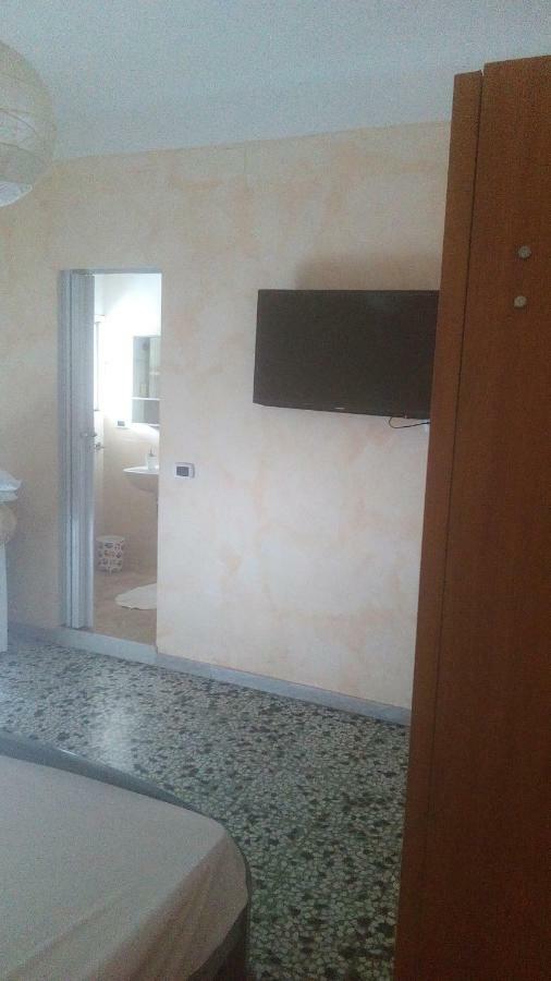 Bed And Breakfast Il Subacqueo Taranto Exterior foto